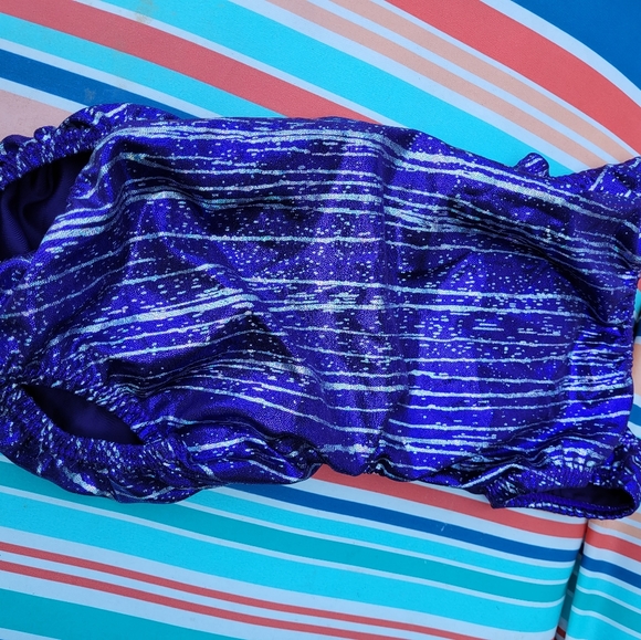 Leotard - Picture 2 of 2